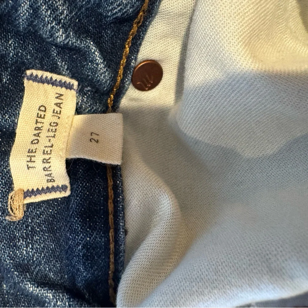 Madewell Darted Barrel Leg Jean (27) - Picture 13 of 14